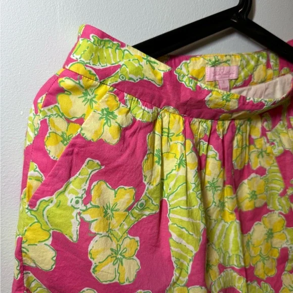 Lilly Pulitzer Whitley Seahorse Skirt with Pockets. Pink/Yellow/Green. Size 2. - Picture 4 of 5
